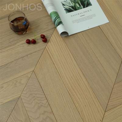 Huzhou Jonhos Oak Chevron Parquet Engineered Wooden Flooring